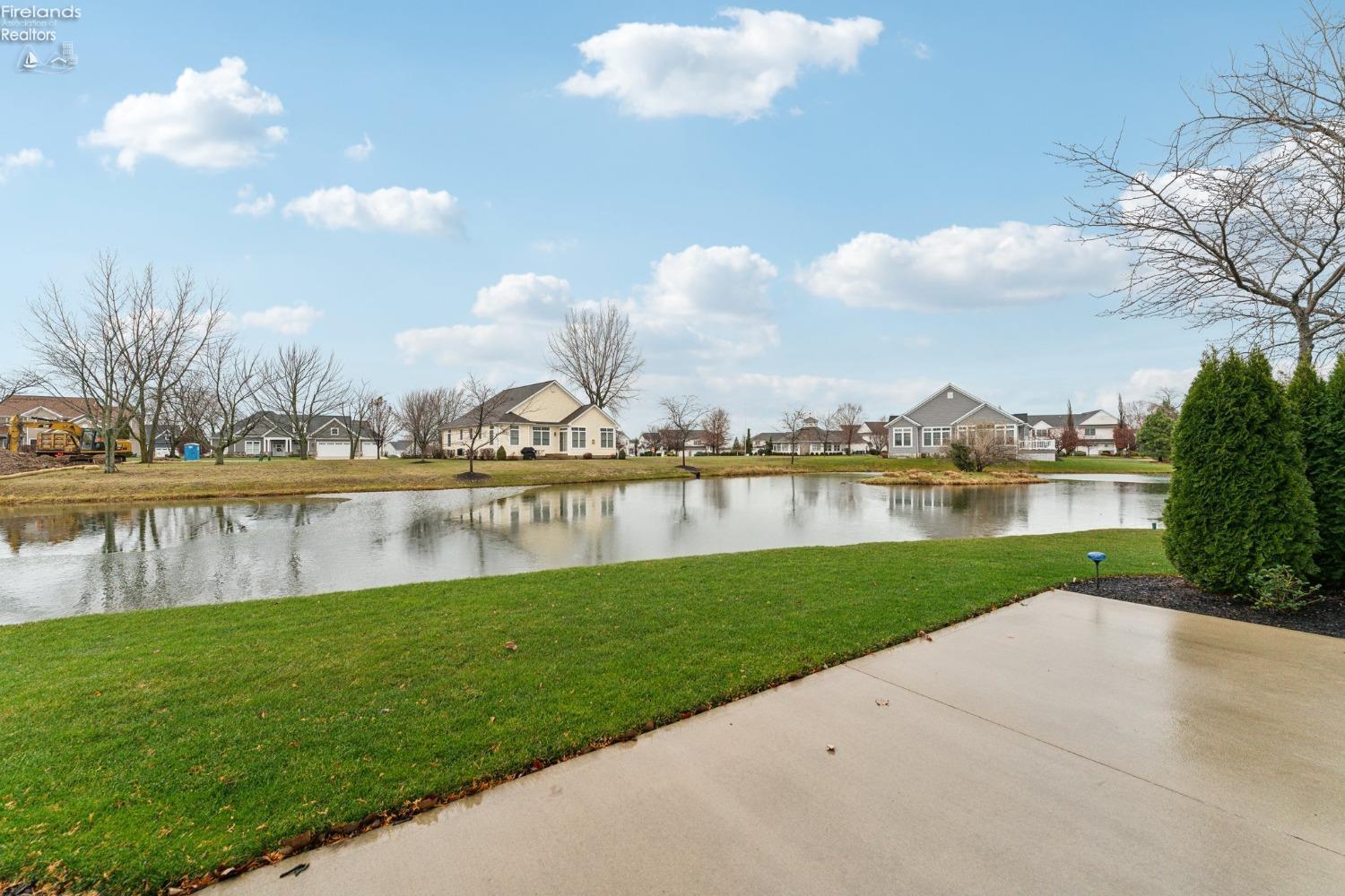 827 Lost Lake Drive