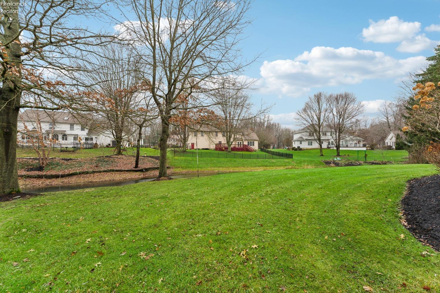 827 Lost Lake Drive