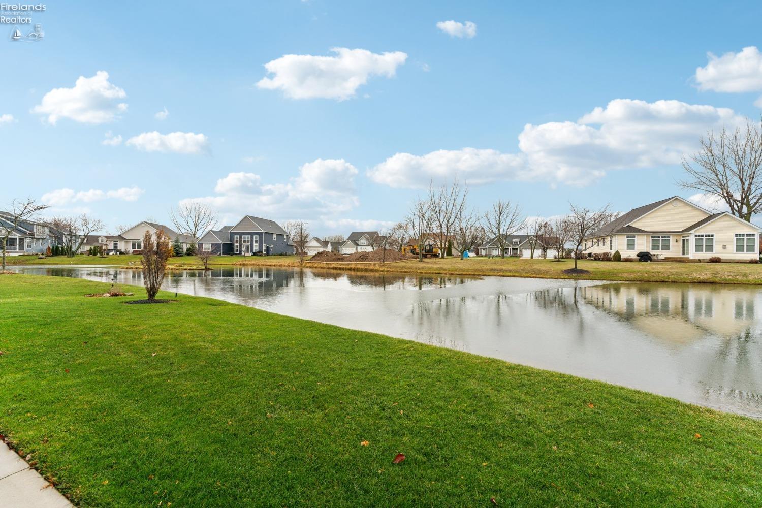 827 Lost Lake Drive