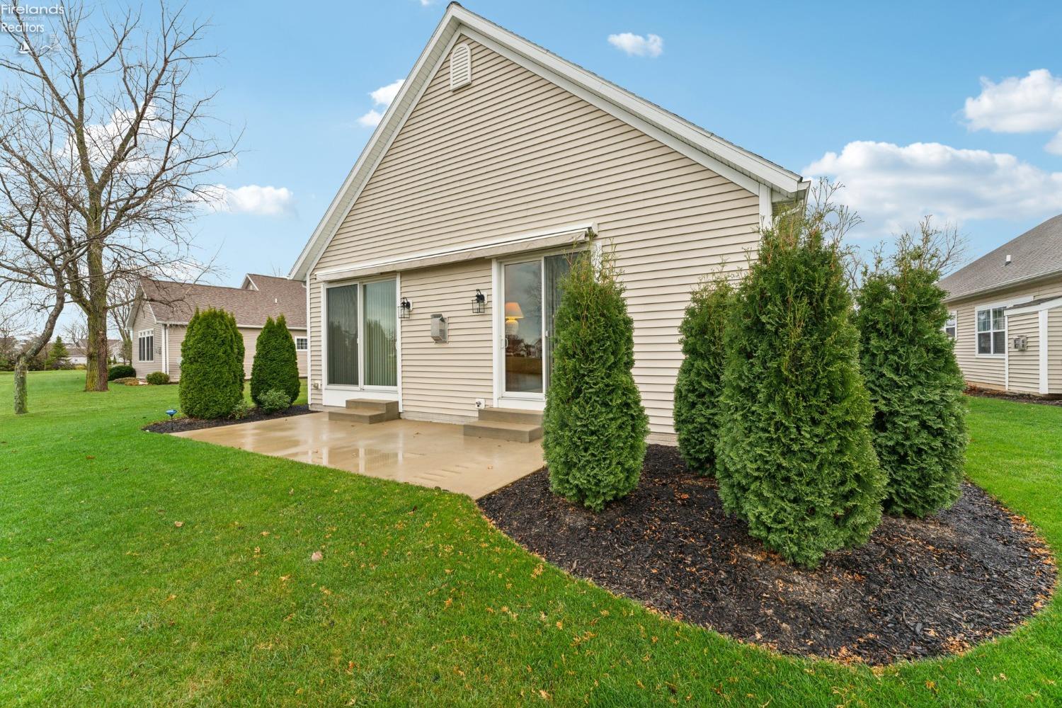 827 Lost Lake Drive