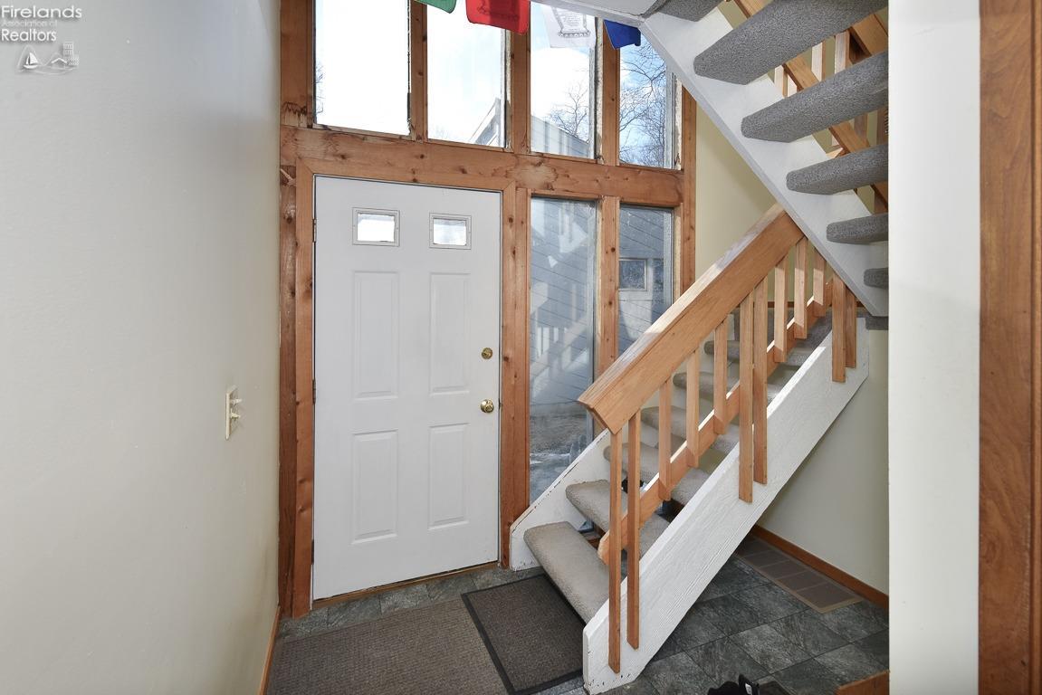 3564 S Memorial Shoreway Drive