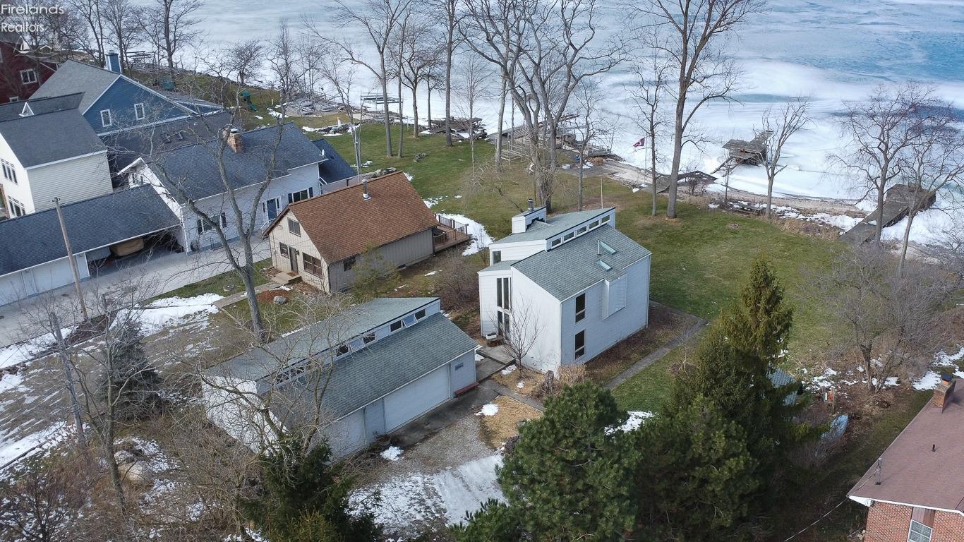 3564 S Memorial Shoreway Drive