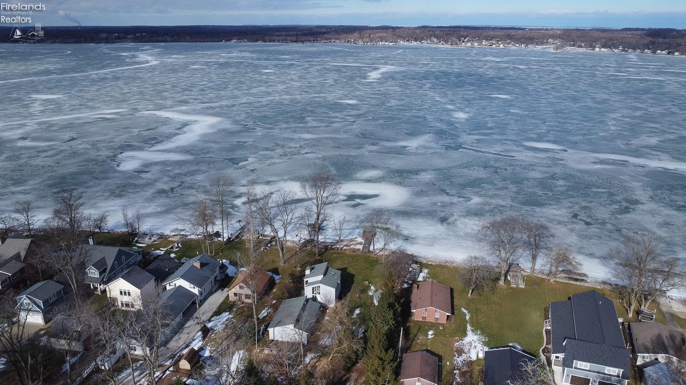 3564 S Memorial Shoreway Drive