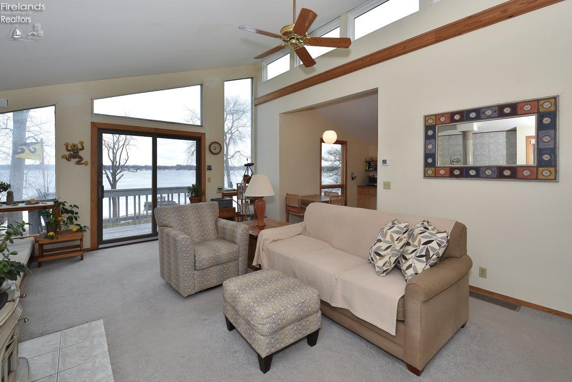 3564 S Memorial Shoreway Drive