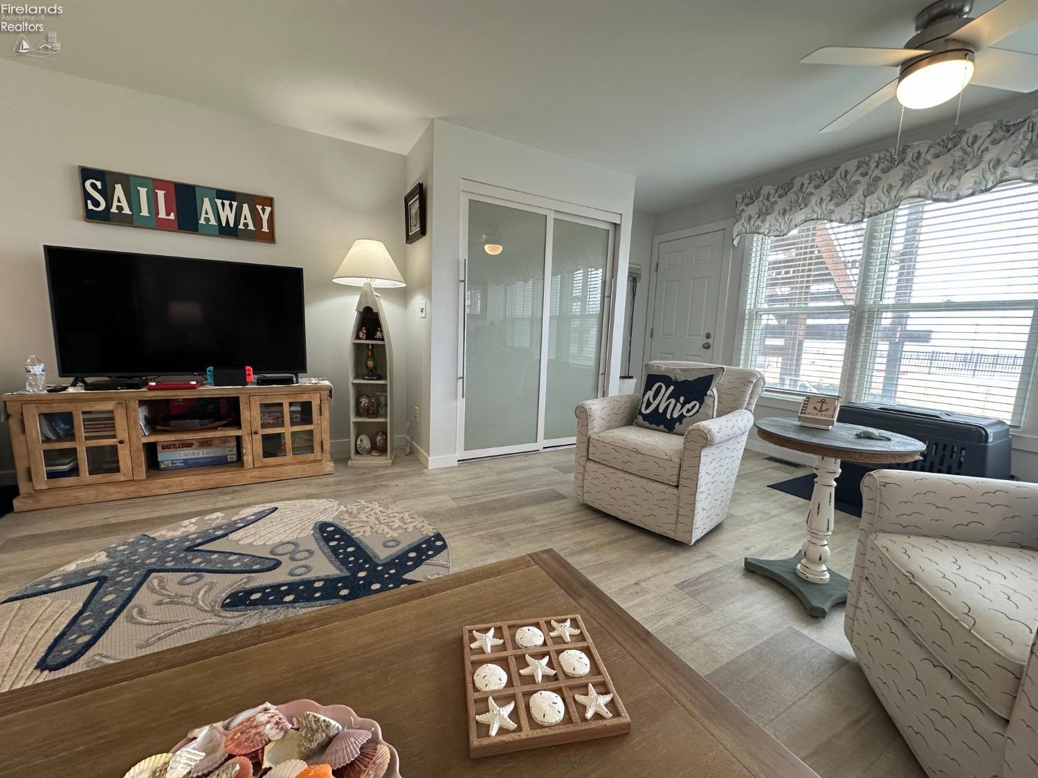 210 W Lake Shore Drive B