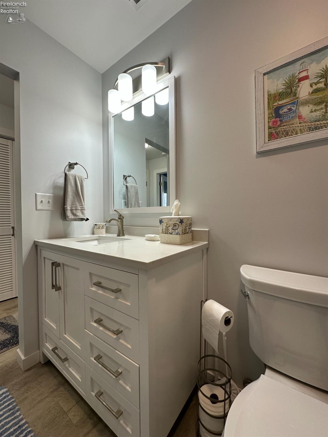 210 W Lake Shore Drive B