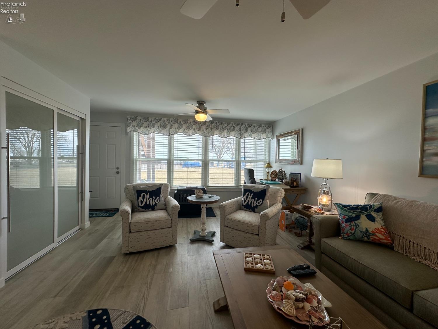 210 W Lake Shore Drive B