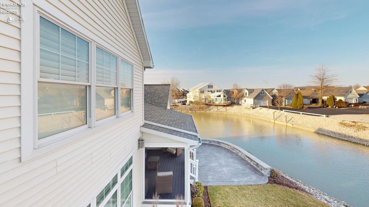 1539 N Point Drive Drive 2