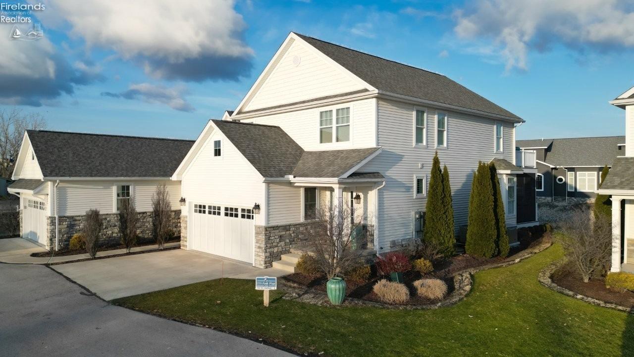 1539 N Point Drive Drive 2