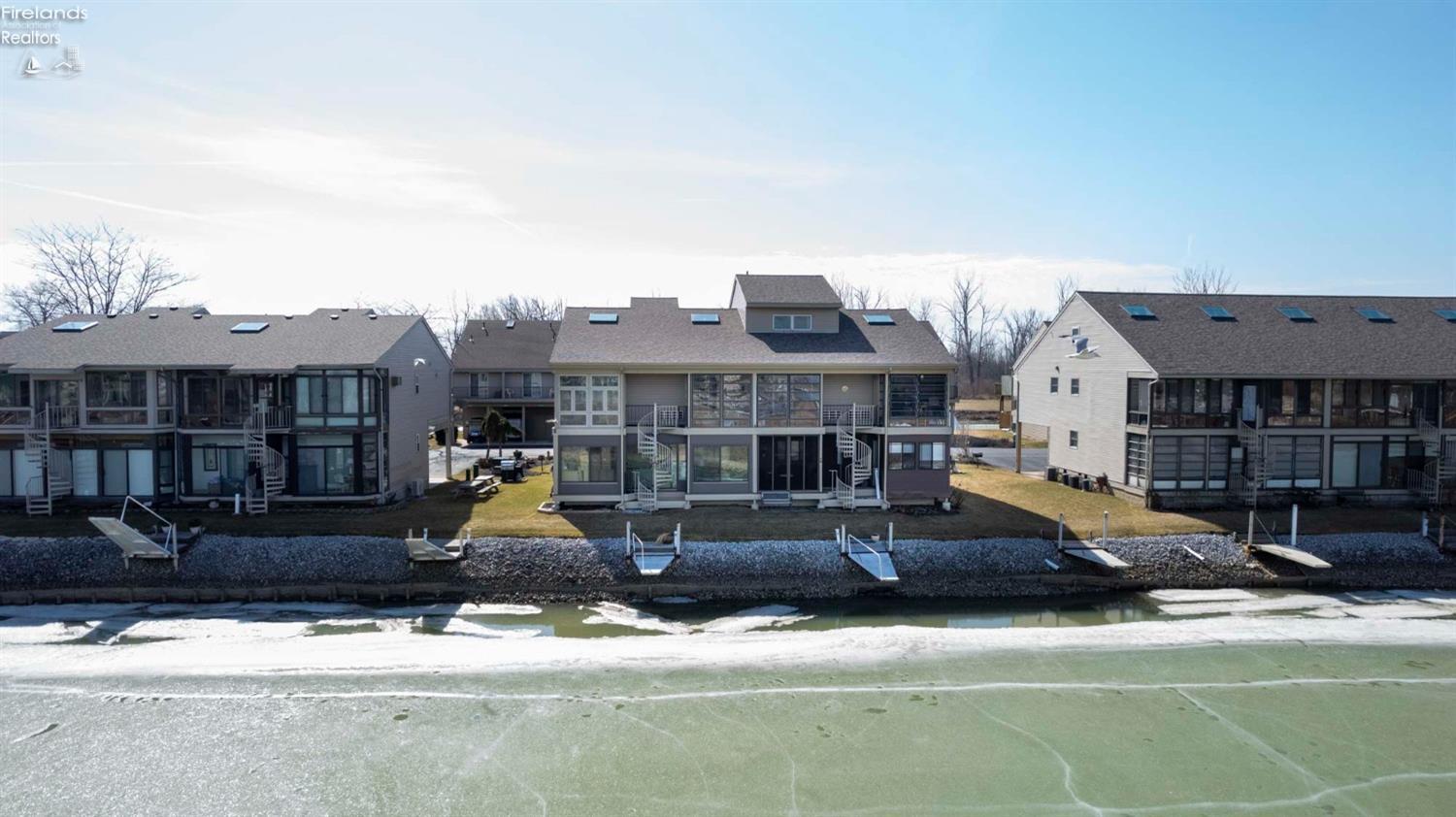 8891 W Canada Goose Court