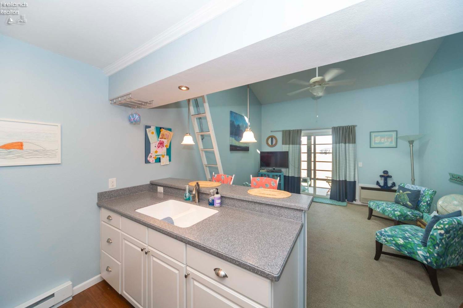 8891 W Canada Goose Court