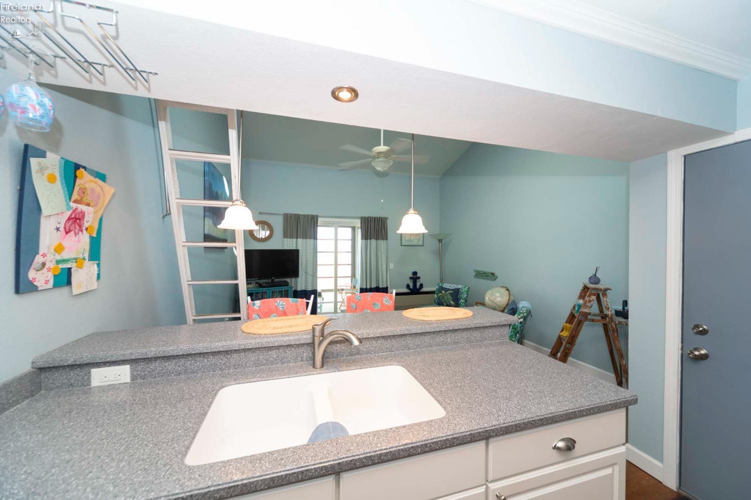 8891 W Canada Goose Court