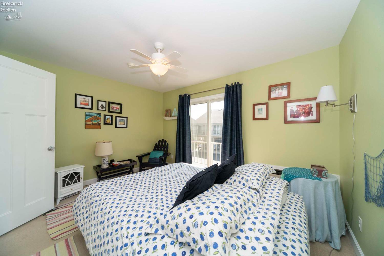 8891 W Canada Goose Court