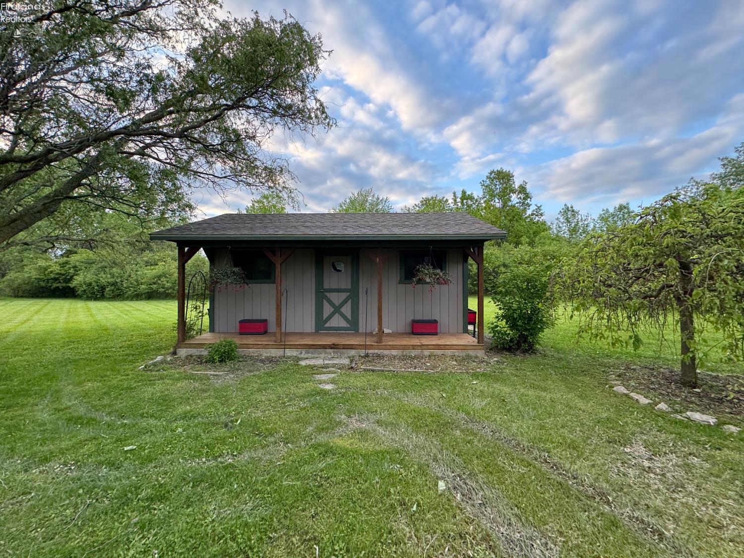 5971 E Bayshore Road