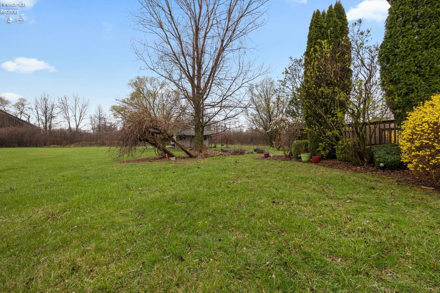 5971 E Bayshore Road