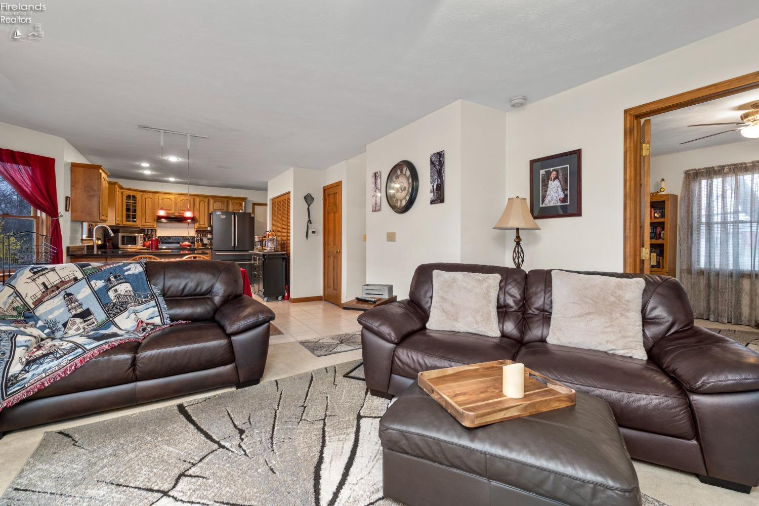 5971 E Bayshore Road