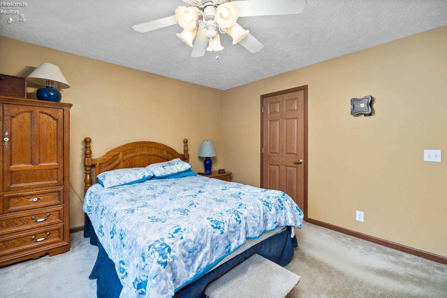 8067 E Mary Lane