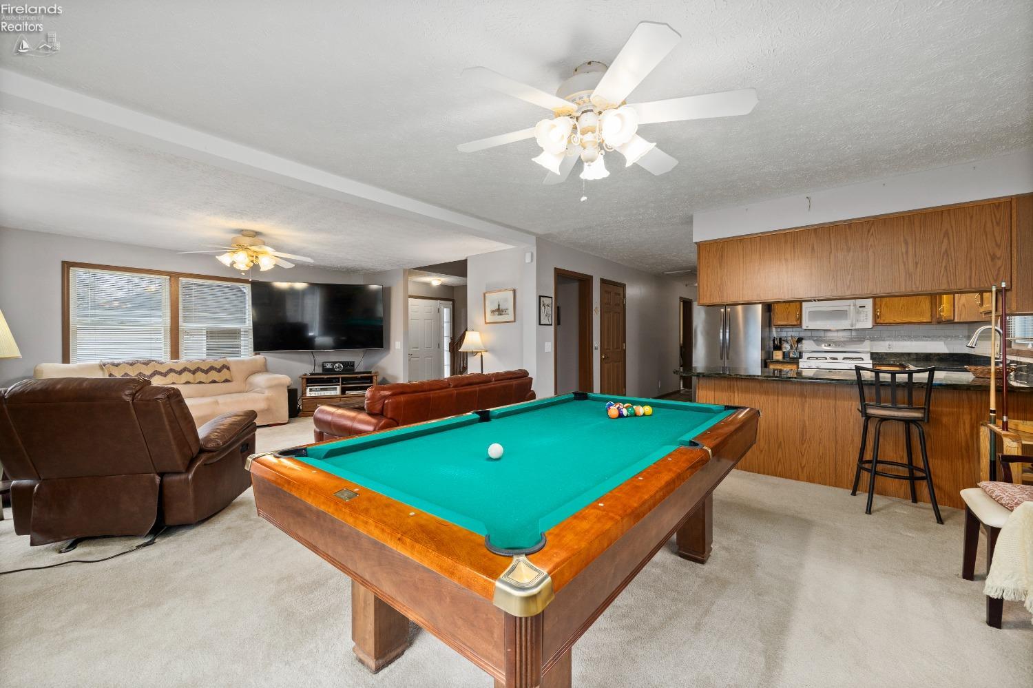 8067 E Mary Lane