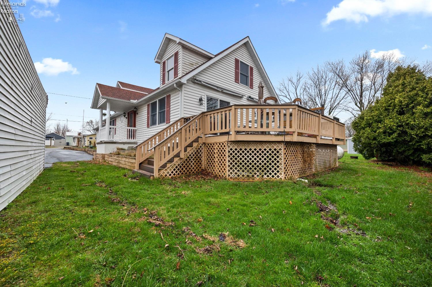 8067 E Mary Lane
