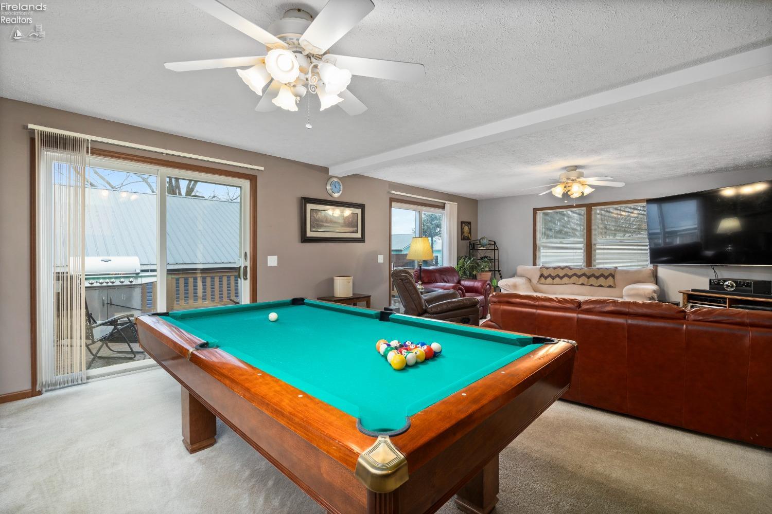 8067 E Mary Lane