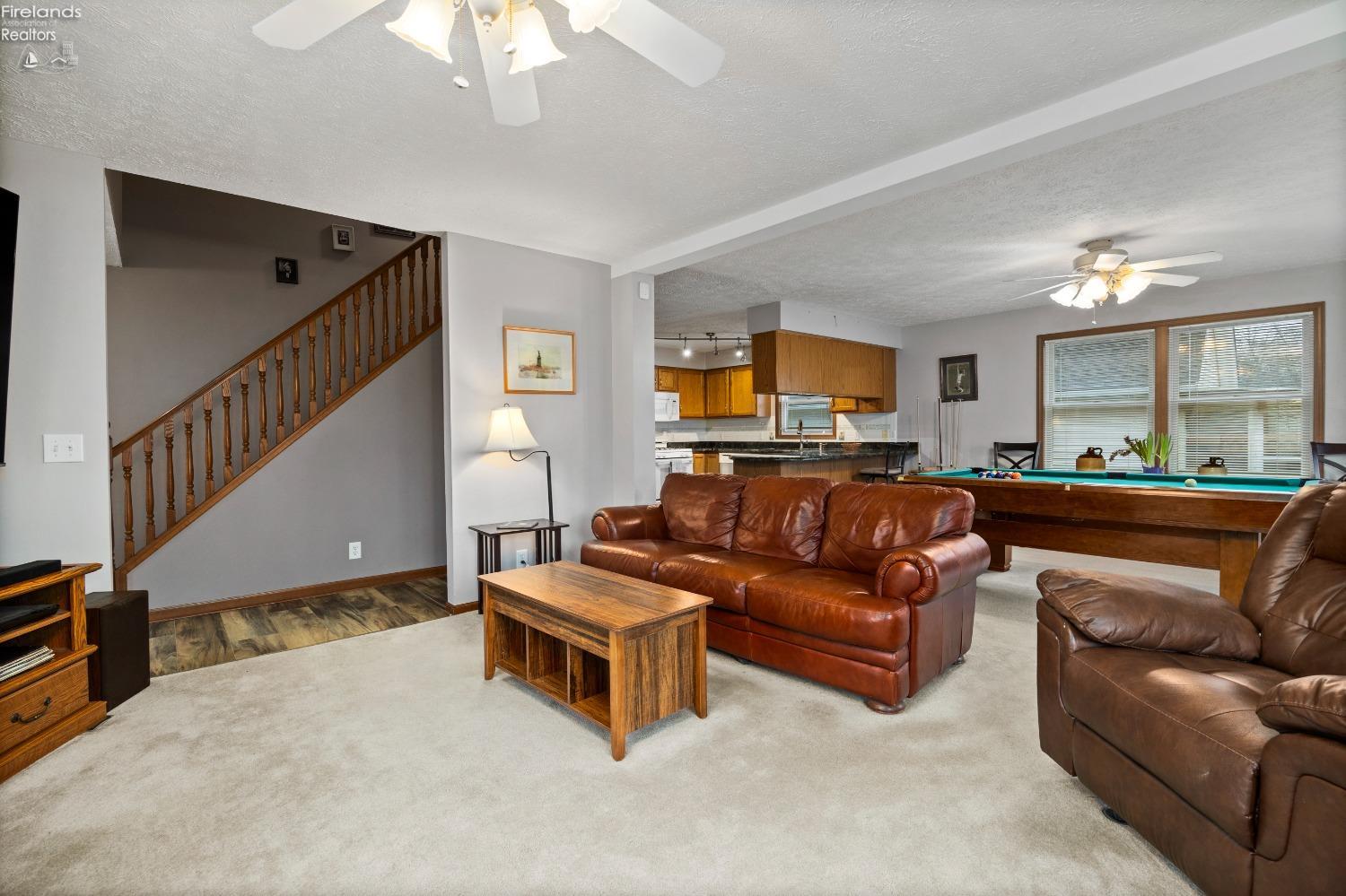 8067 E Mary Lane