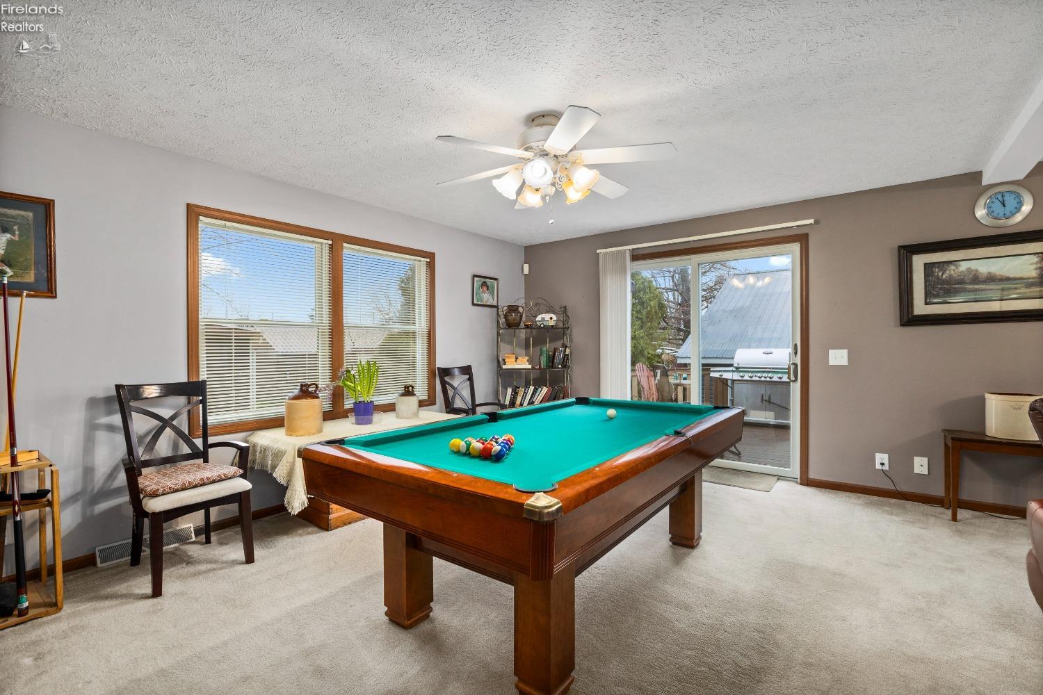 8067 E Mary Lane