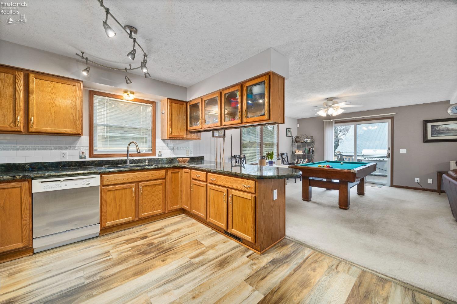 8067 E Mary Lane