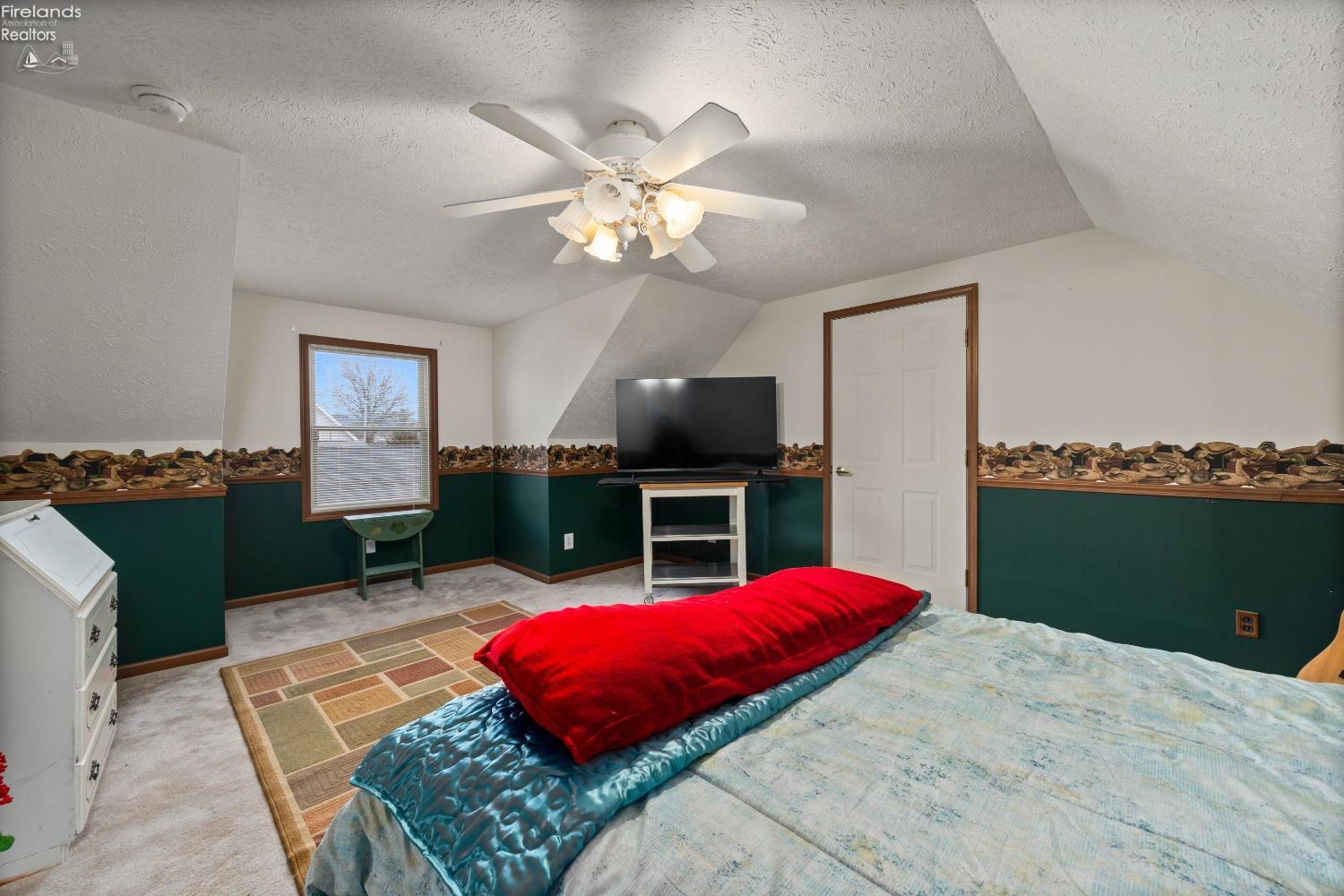 8067 E Mary Lane