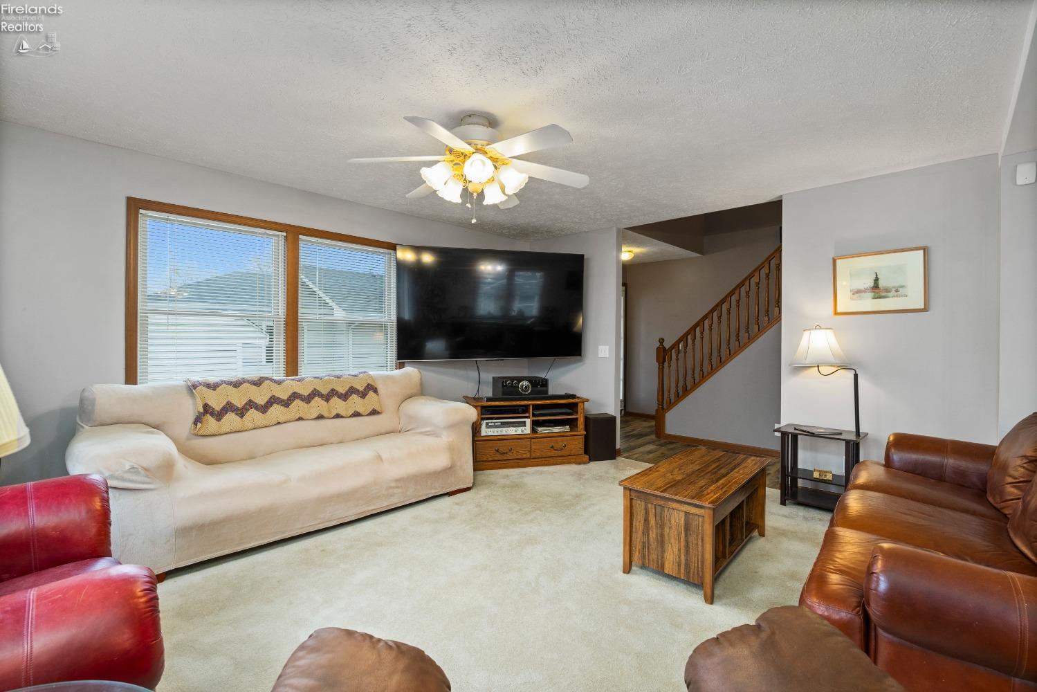 8067 E Mary Lane