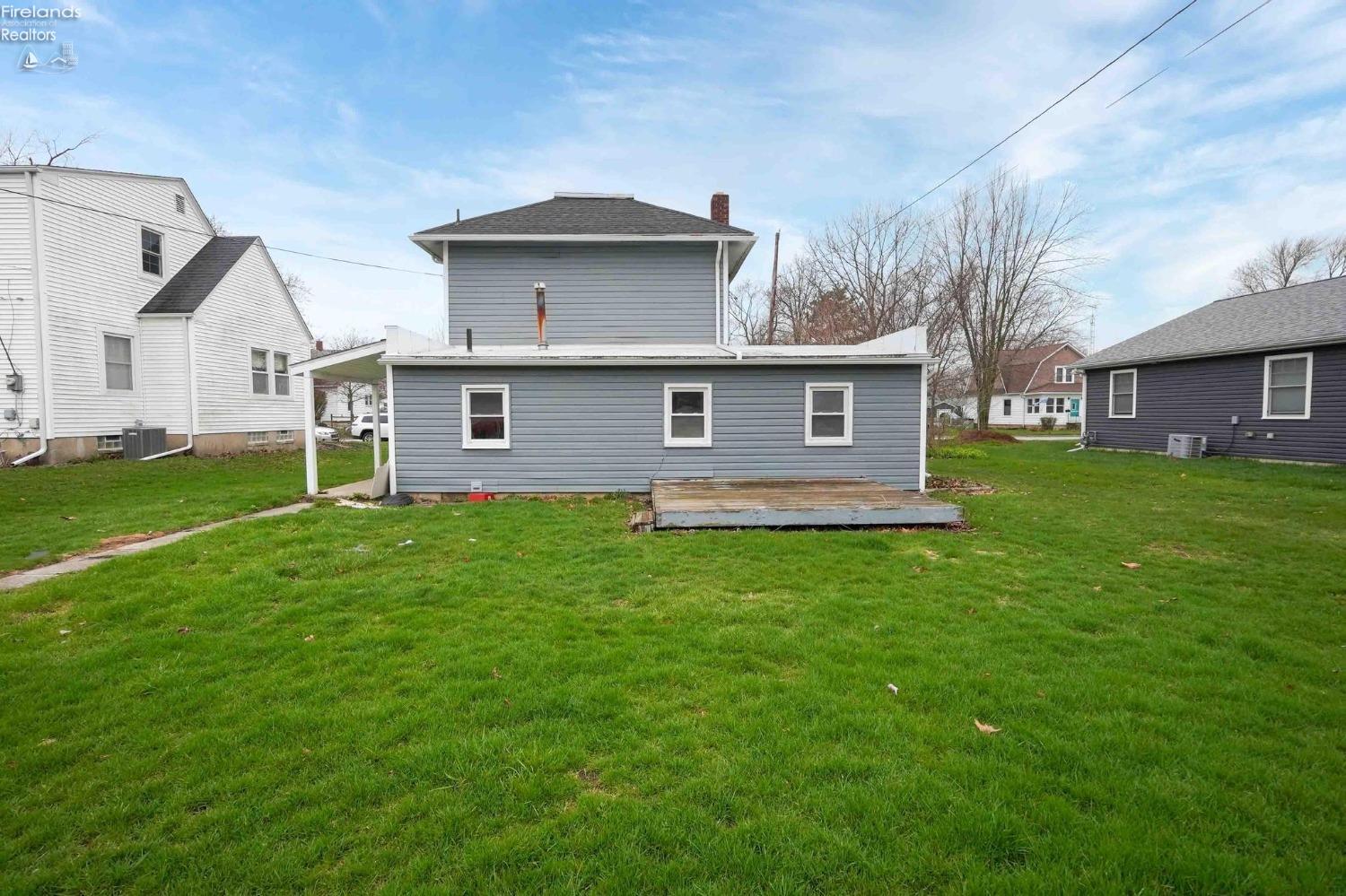 407 Superior Street
