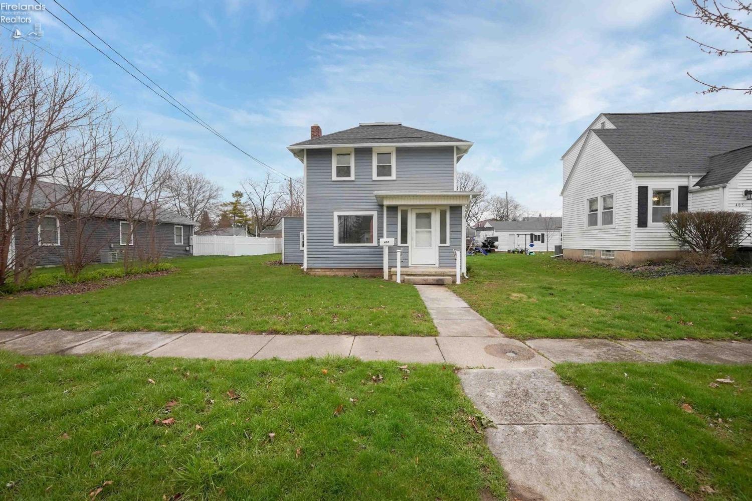407 Superior Street