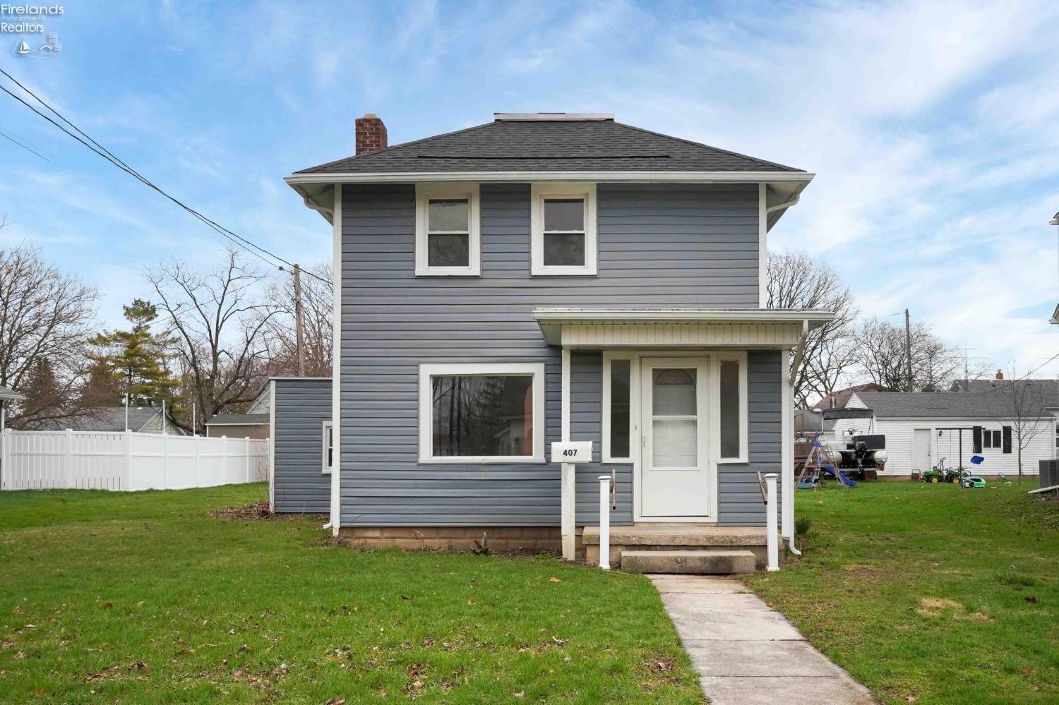 407 Superior Street