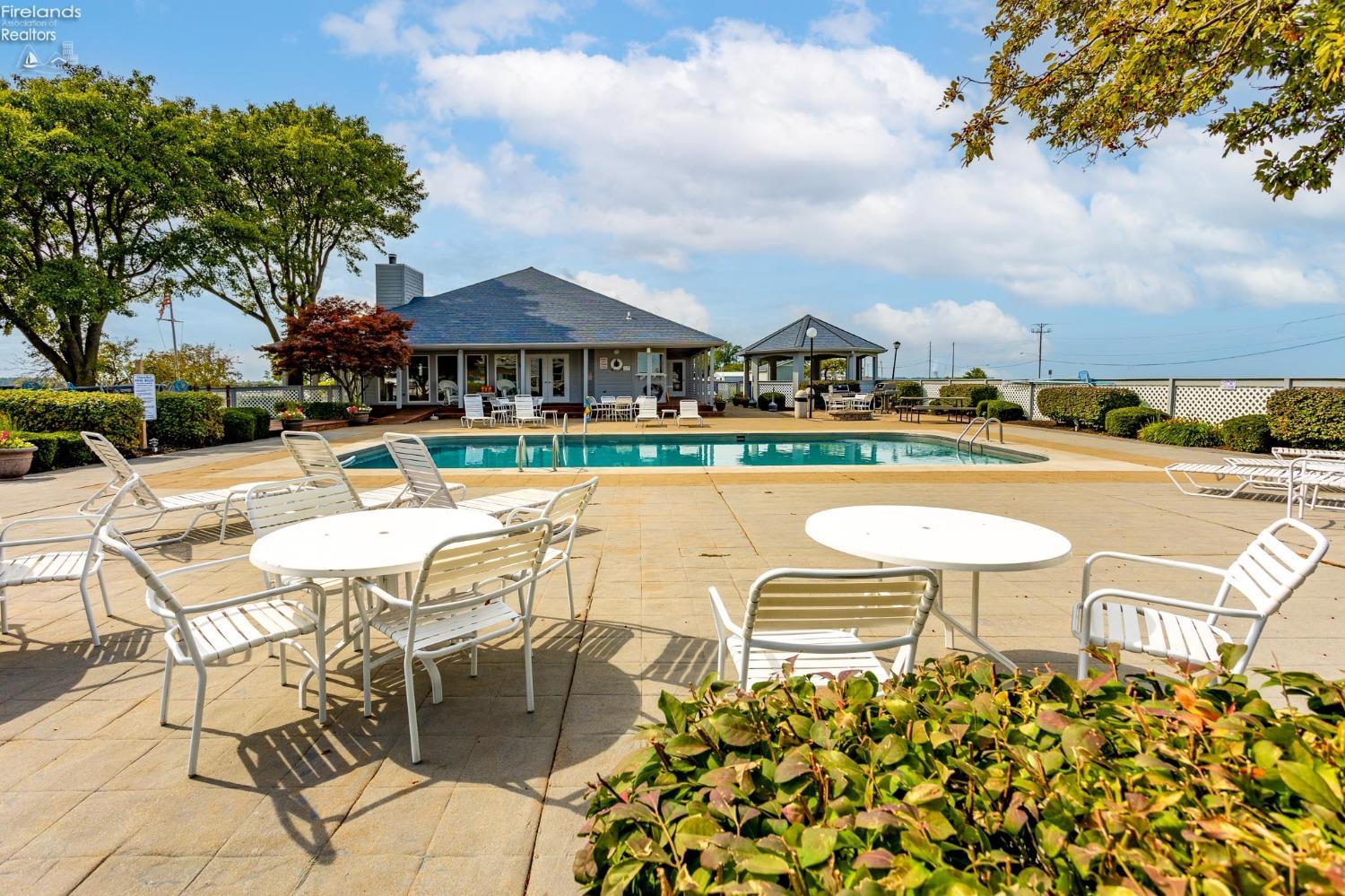 222 Clinton Reef Drive