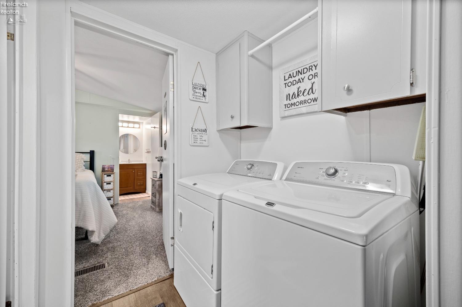 8175 North Shore Boulevard 70