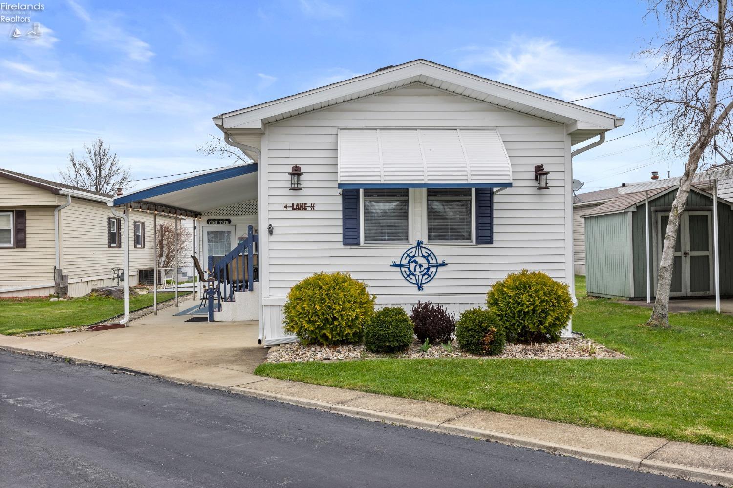 8175 North Shore Boulevard 70