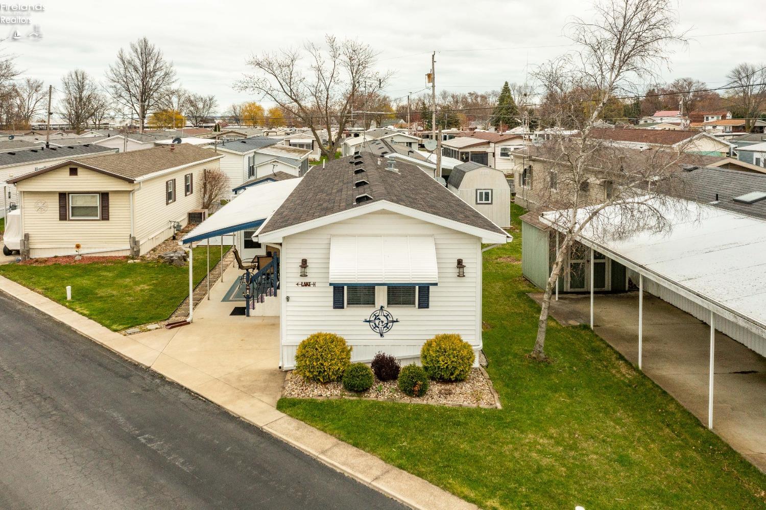 8175 North Shore Boulevard 70