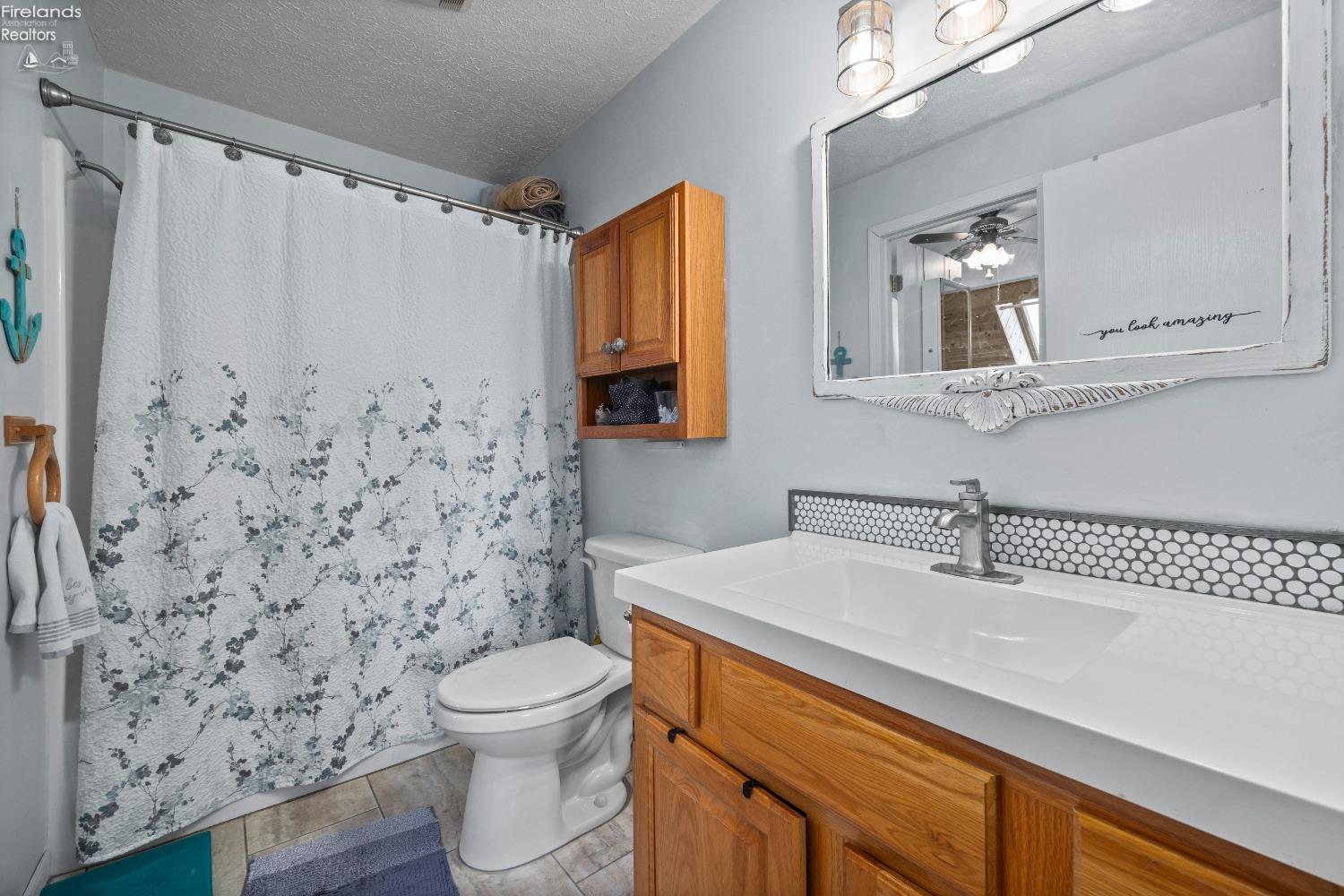 87 N Schooner Point Drive