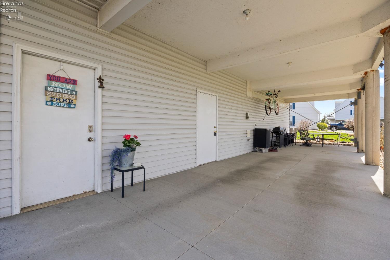 87 N Schooner Point Drive