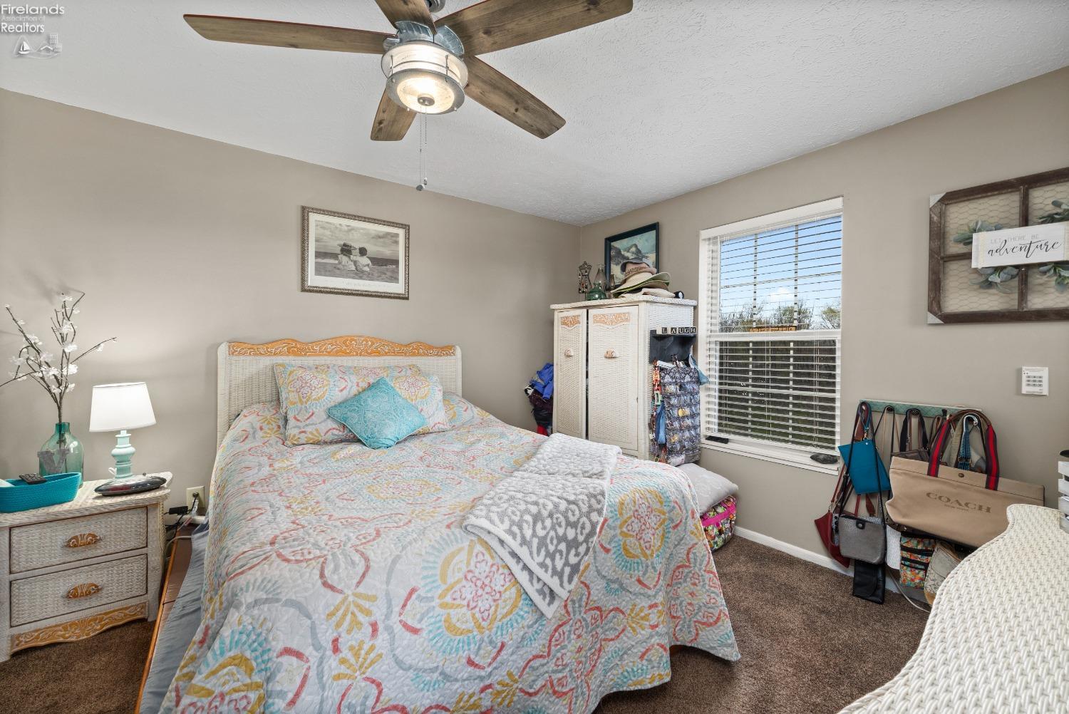 87 N Schooner Point Drive