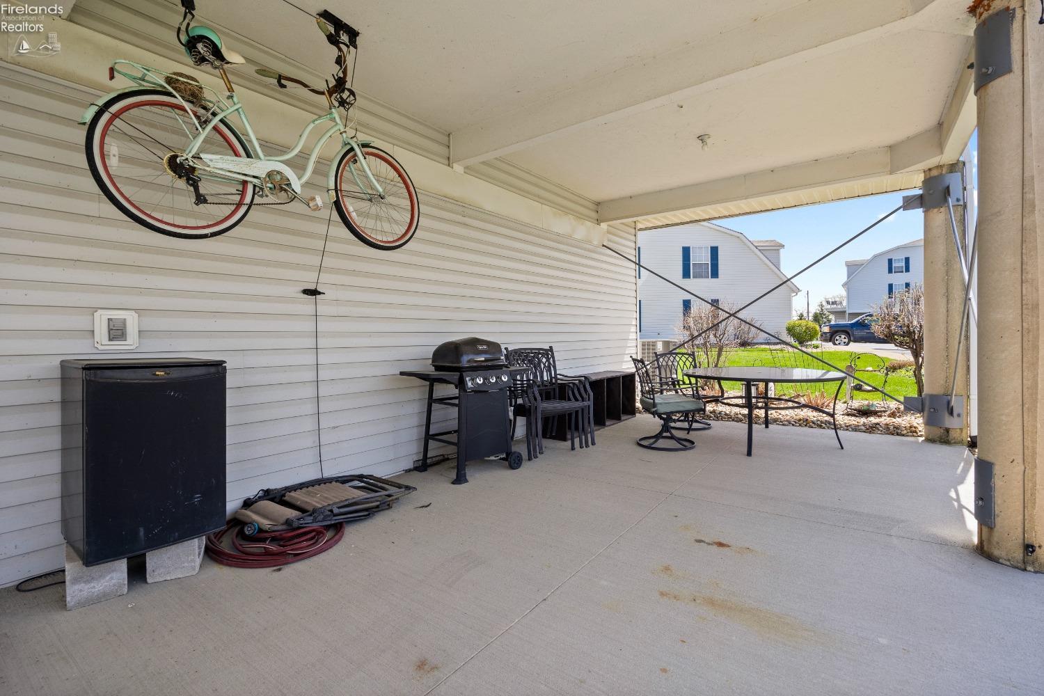 87 N Schooner Point Drive