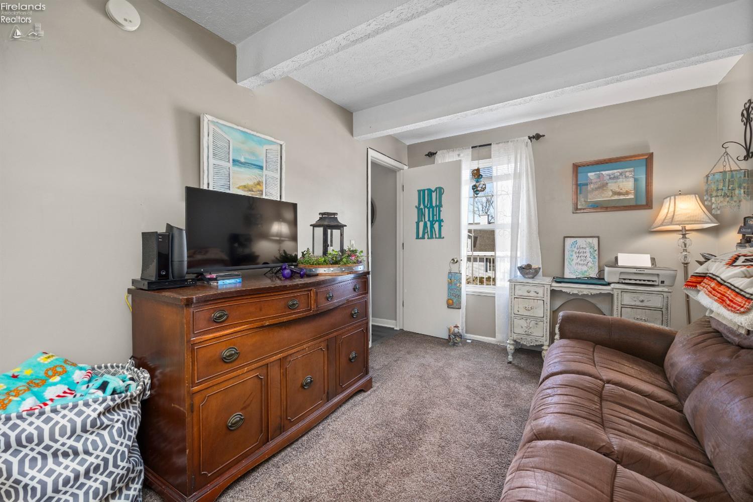 87 N Schooner Point Drive