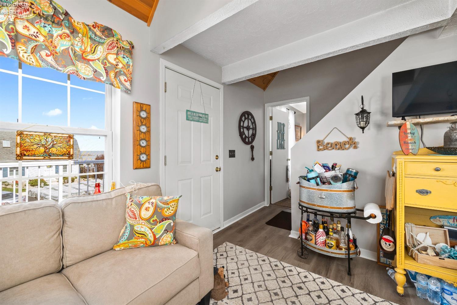 87 N Schooner Point Drive