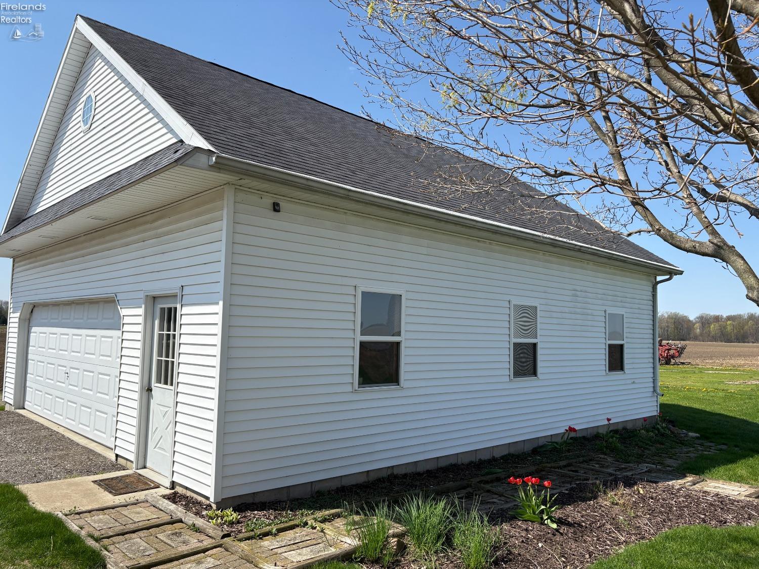 3624 S CR 198