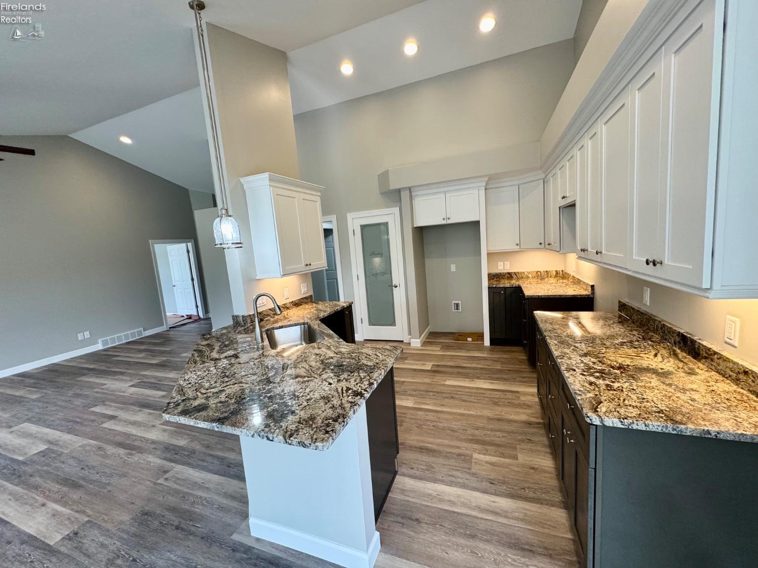 971 N Falling Water Boulevard