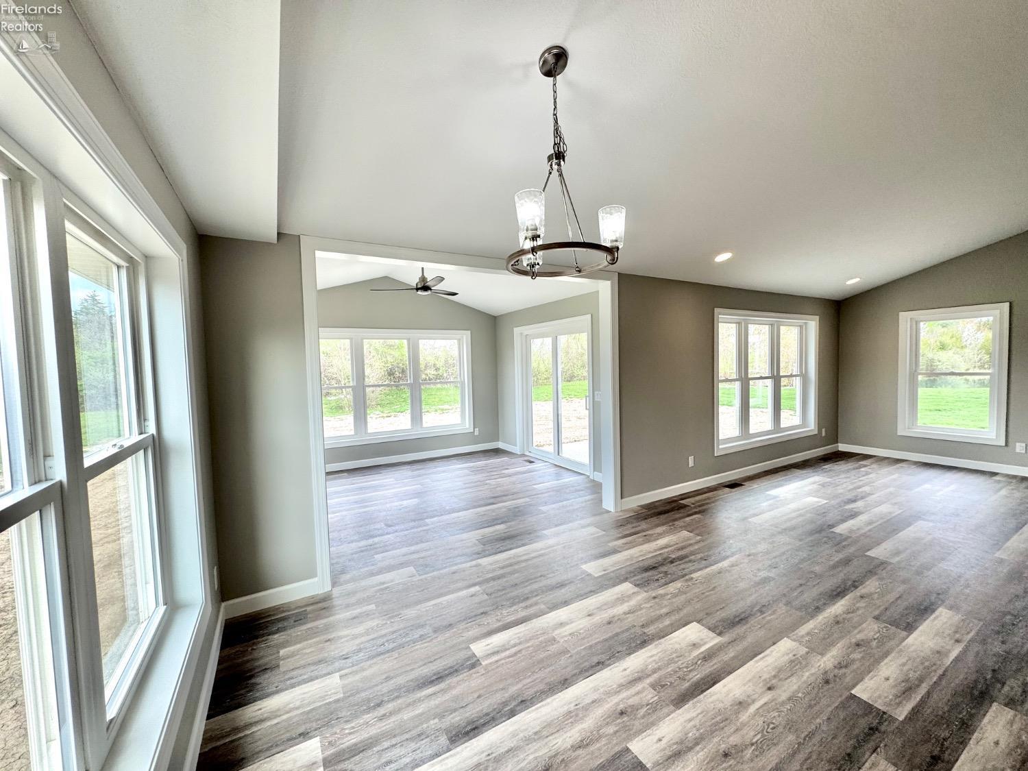 971 N Falling Water Boulevard