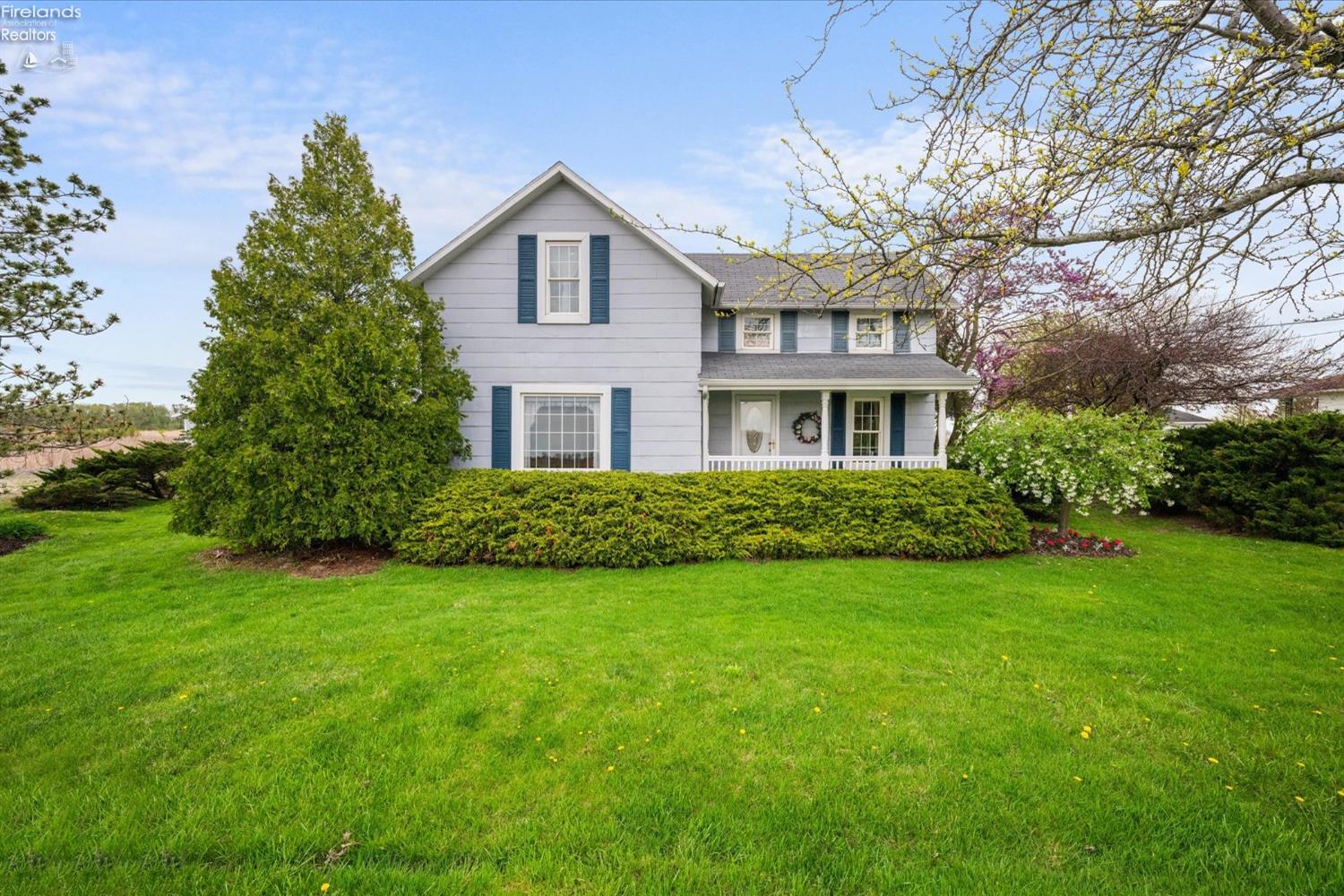 5821 N Benton Carroll Road