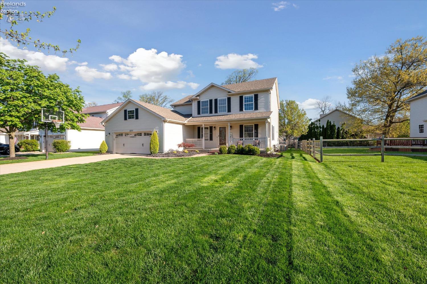 2371 Mckinley Dr