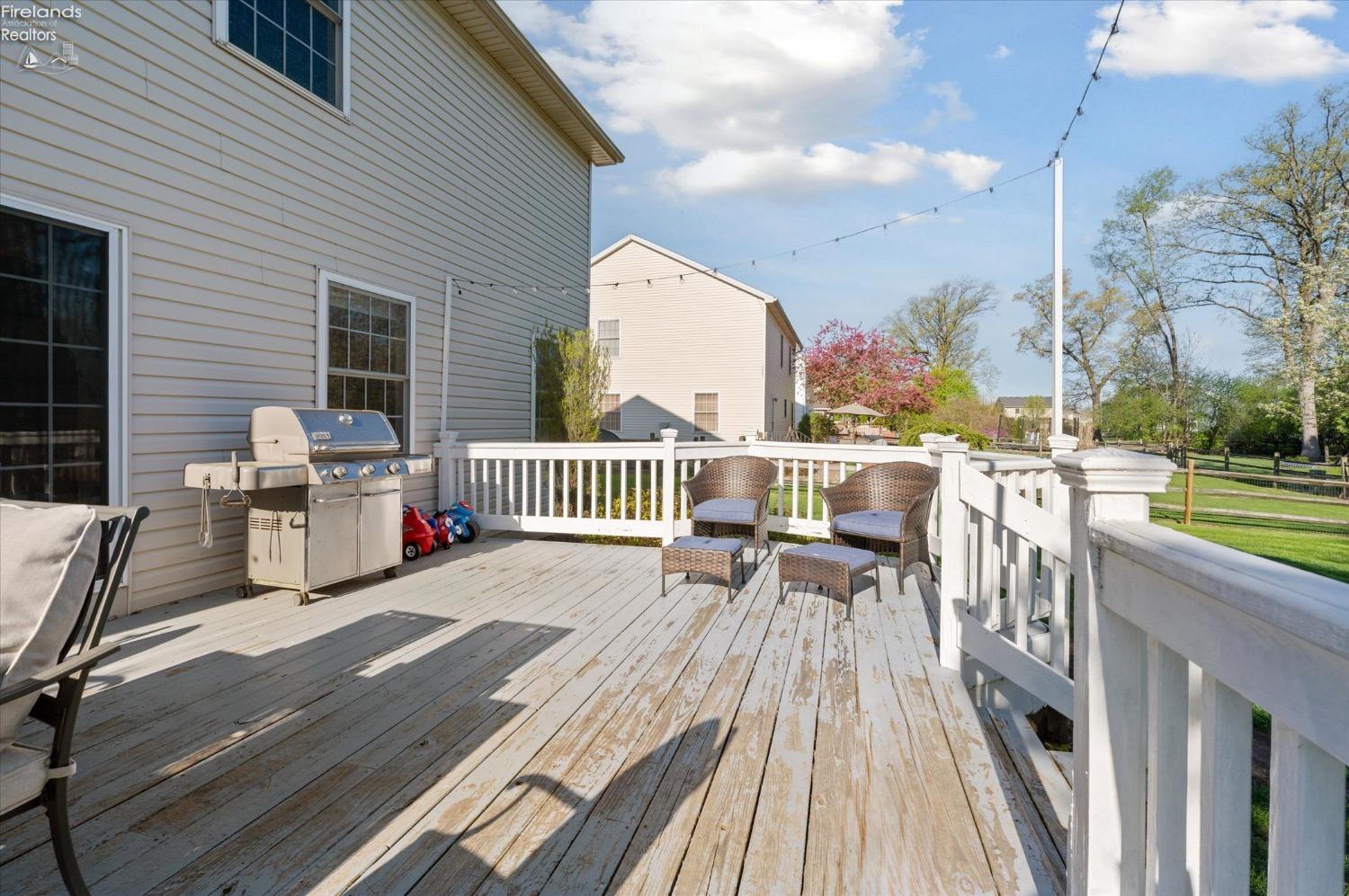 2371 Mckinley Dr
