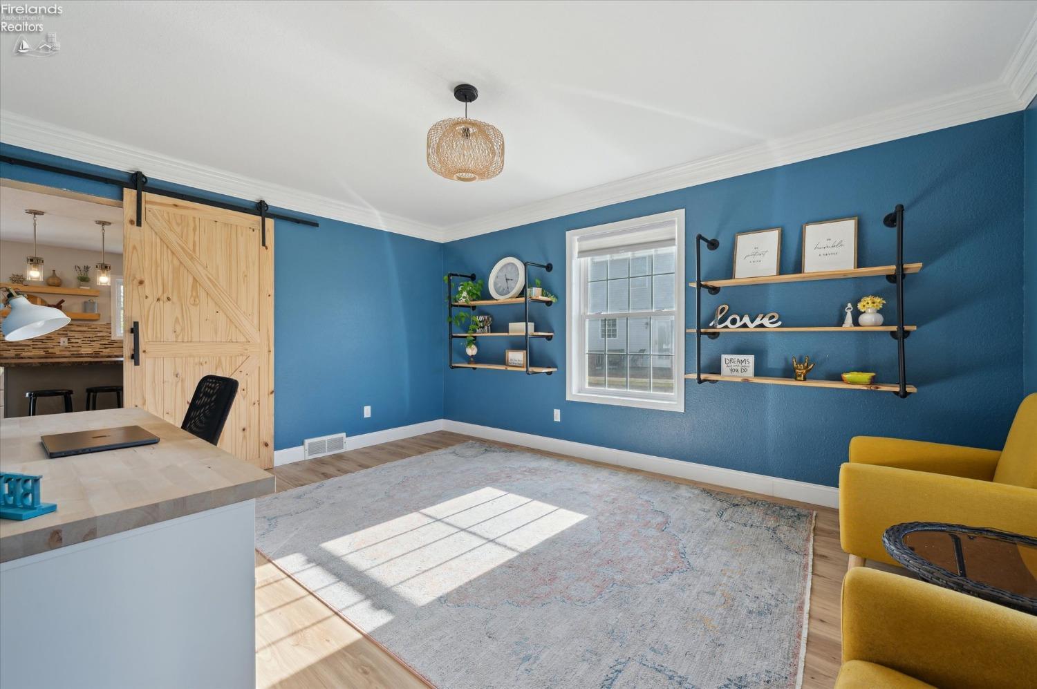 2371 Mckinley Dr