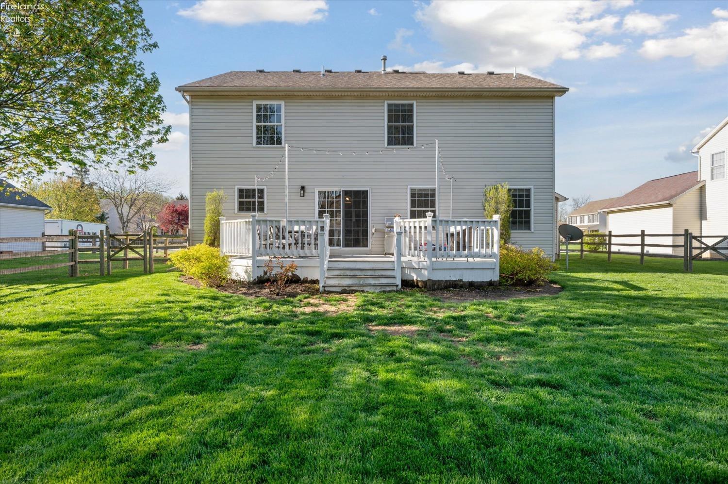 2371 Mckinley Dr